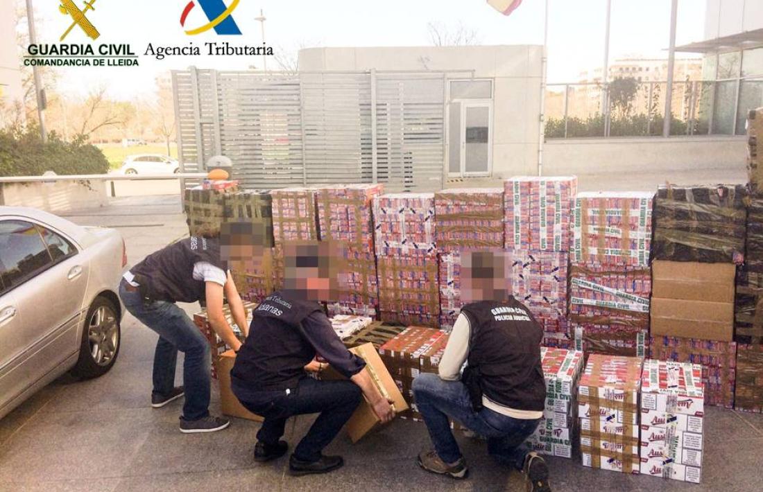 Dos detinguts a Cambrils amb més de 21.000 paquets de tabac de contraban d&#039;Andorra