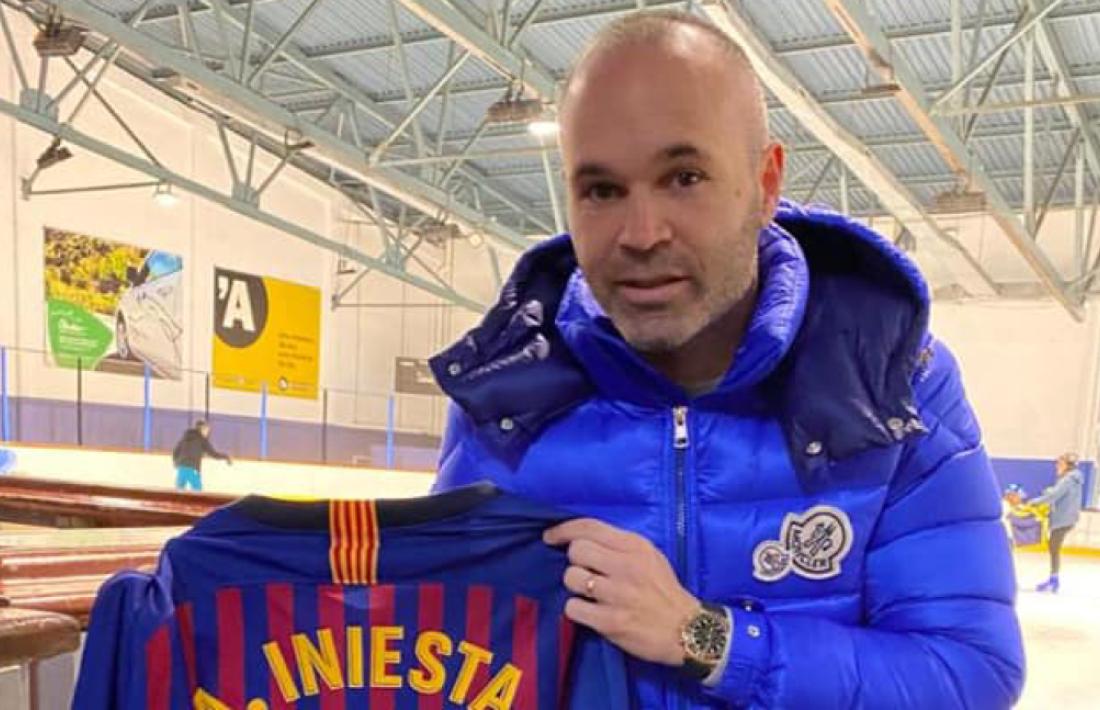 Andrés Iniesta 'fitxa' per Gol Solidari