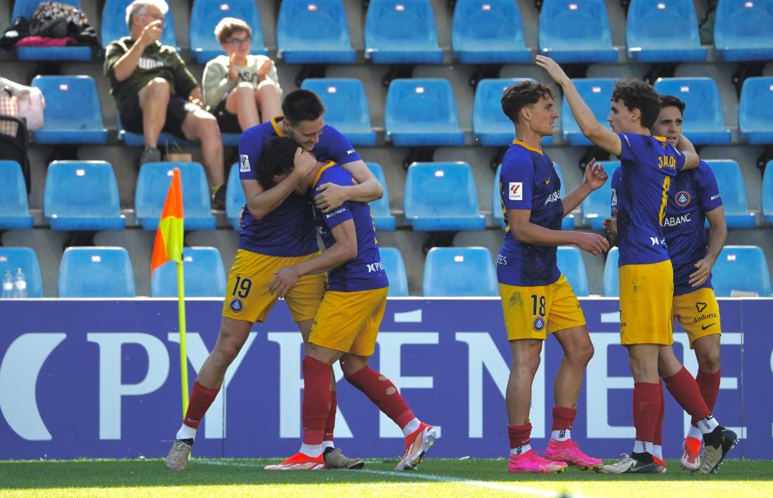 Scheidler celebra l'últim gol de l'FC Andorra a segona.