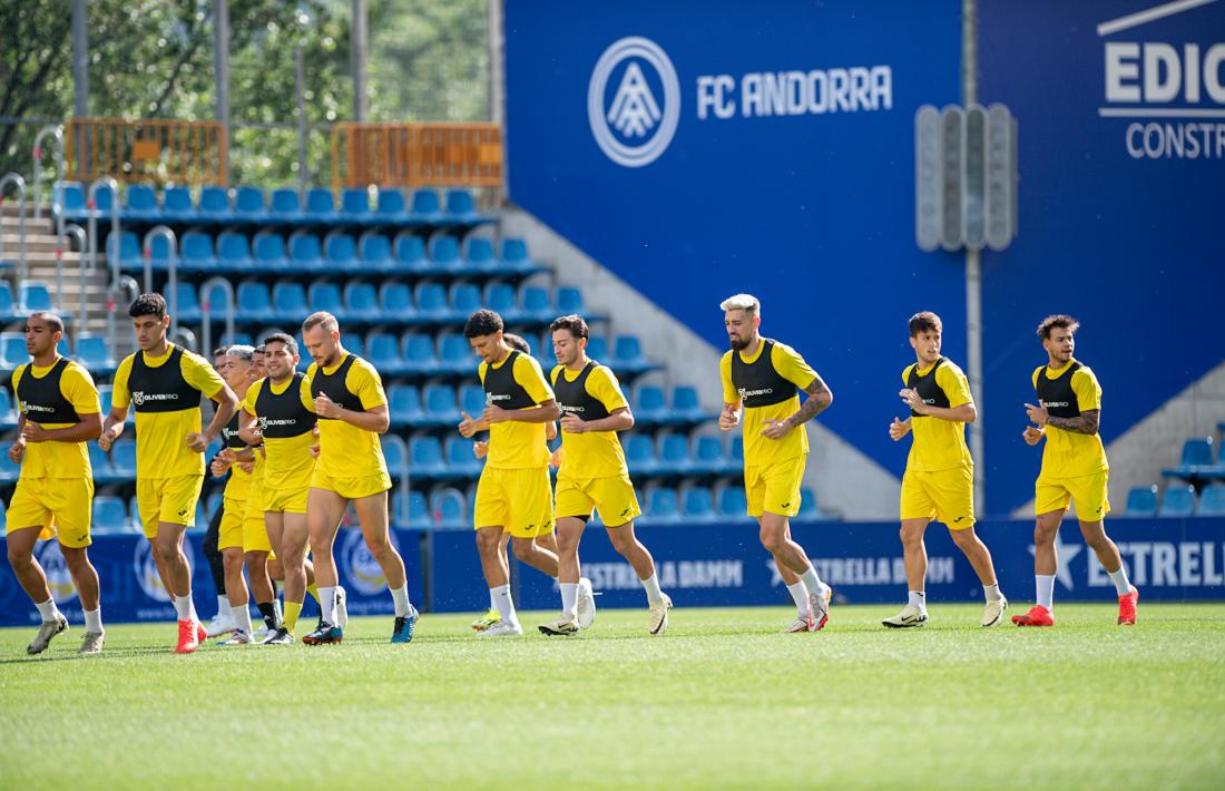 Els jugadors de Boris Antón es van exercitar ahir a l’Estadi Nacional.
