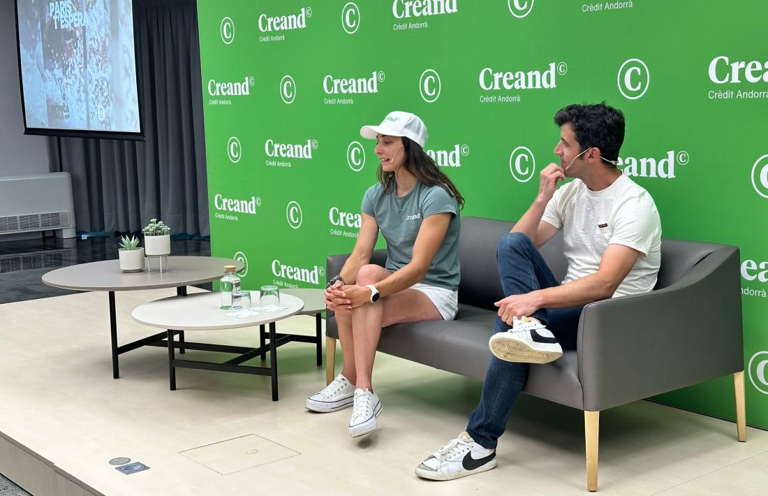 Monica Doria i Toni Cadena a Creand mentre realitzaven ahir la xerrada amb els mitjans de comunicació.