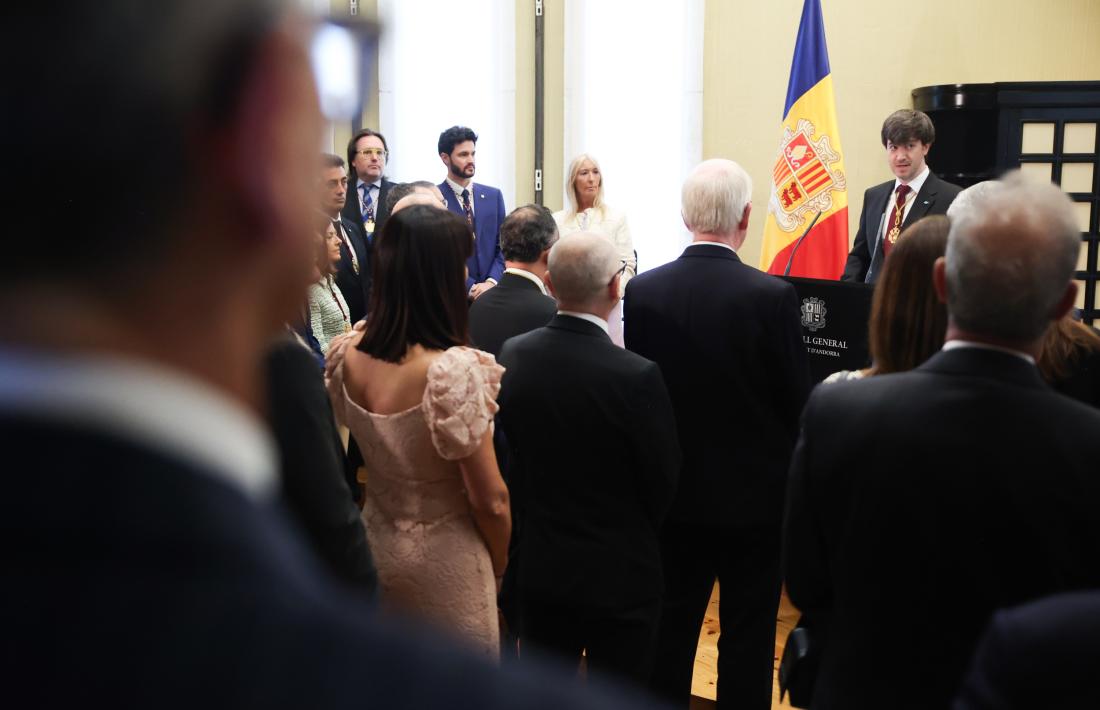 Carles Ensenyat durant el seu discurs de Meritxell a la sala que el Consell General té al santuari.