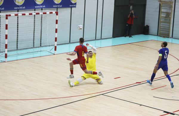 p. 29 Futsal Andorra Moldavia - Facundo Santana_