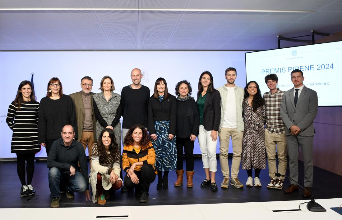 Foto de família amb els guanyadors de les tres modalitats del Pirene.