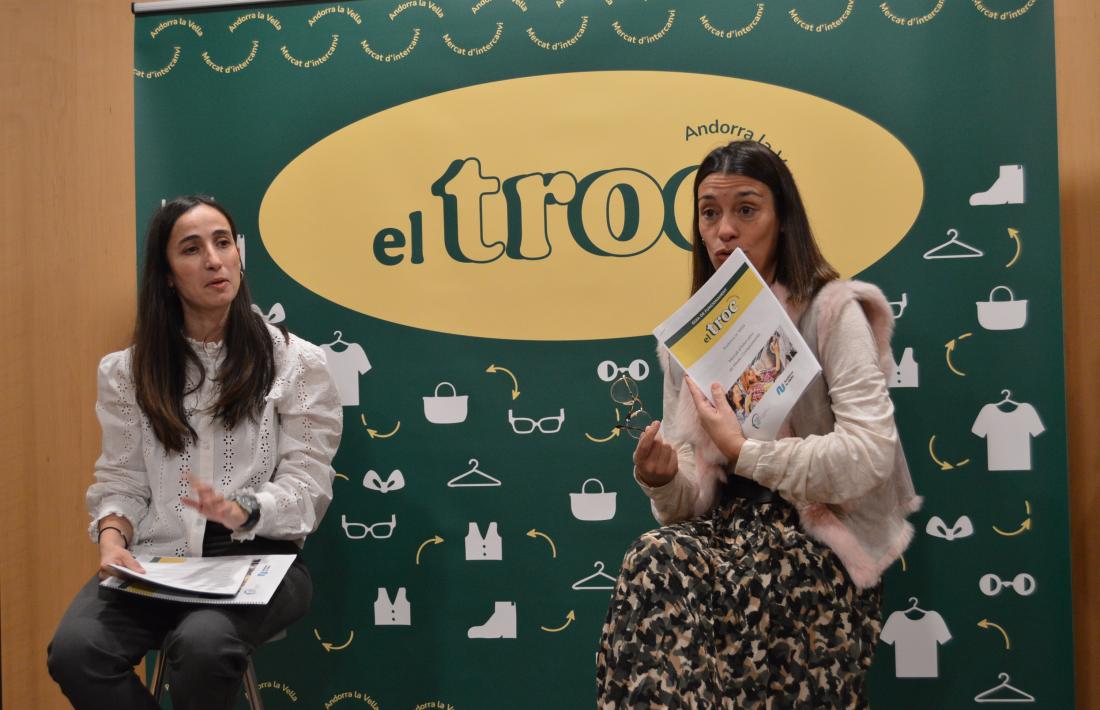 Olalla Losada i Mercè Miguel, avui durant la presentació.