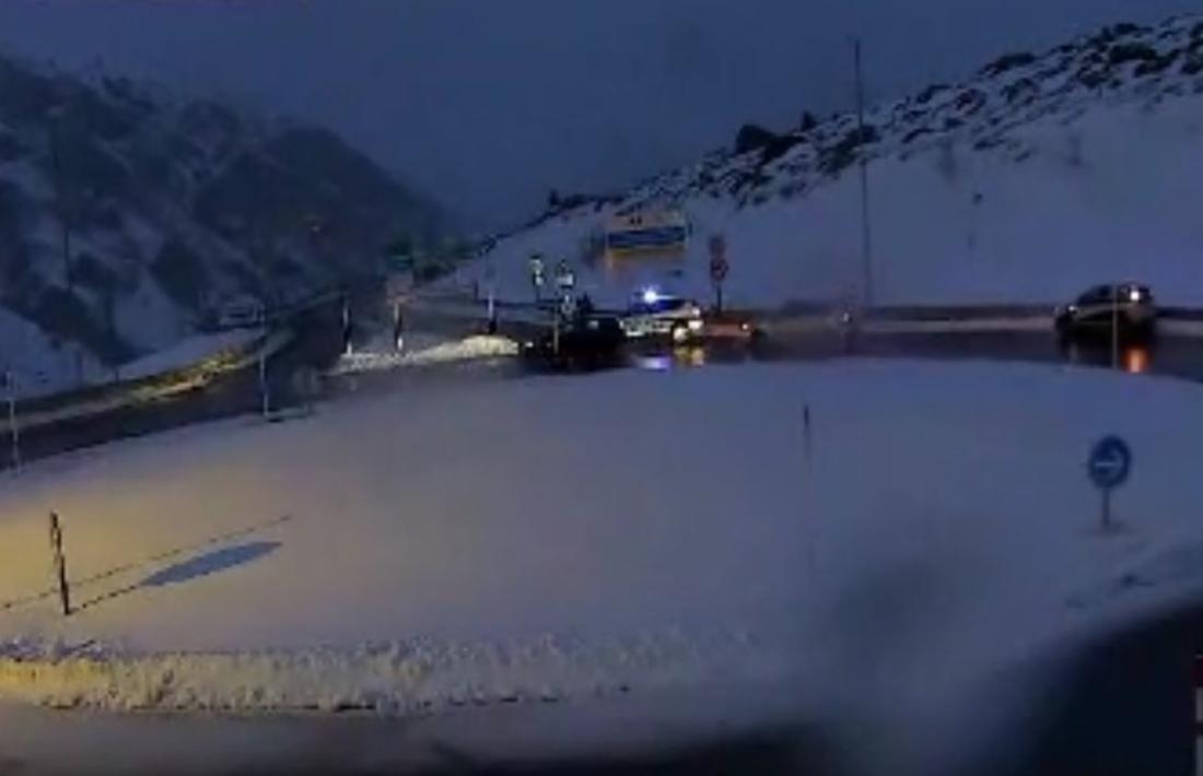 L’accés a Andorra des de França, ahir al vespre una hora després d’haver-se tallat.