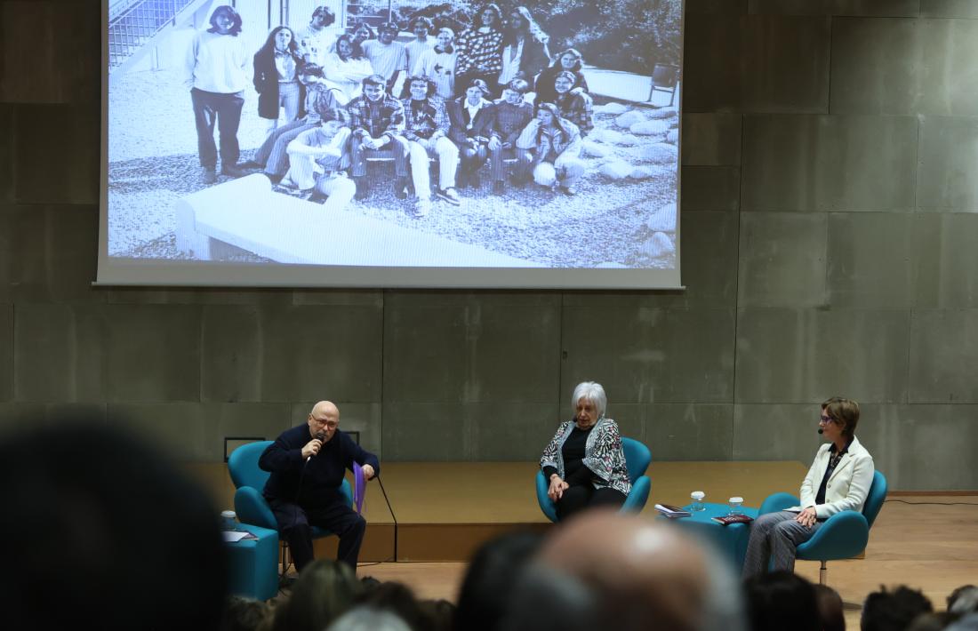 Joan Pruga va exercir d'amfitrió a la presentació de 'Projecte i creació de l'Escola Andorrana', de Teresa Cairat i Anna Zamora.