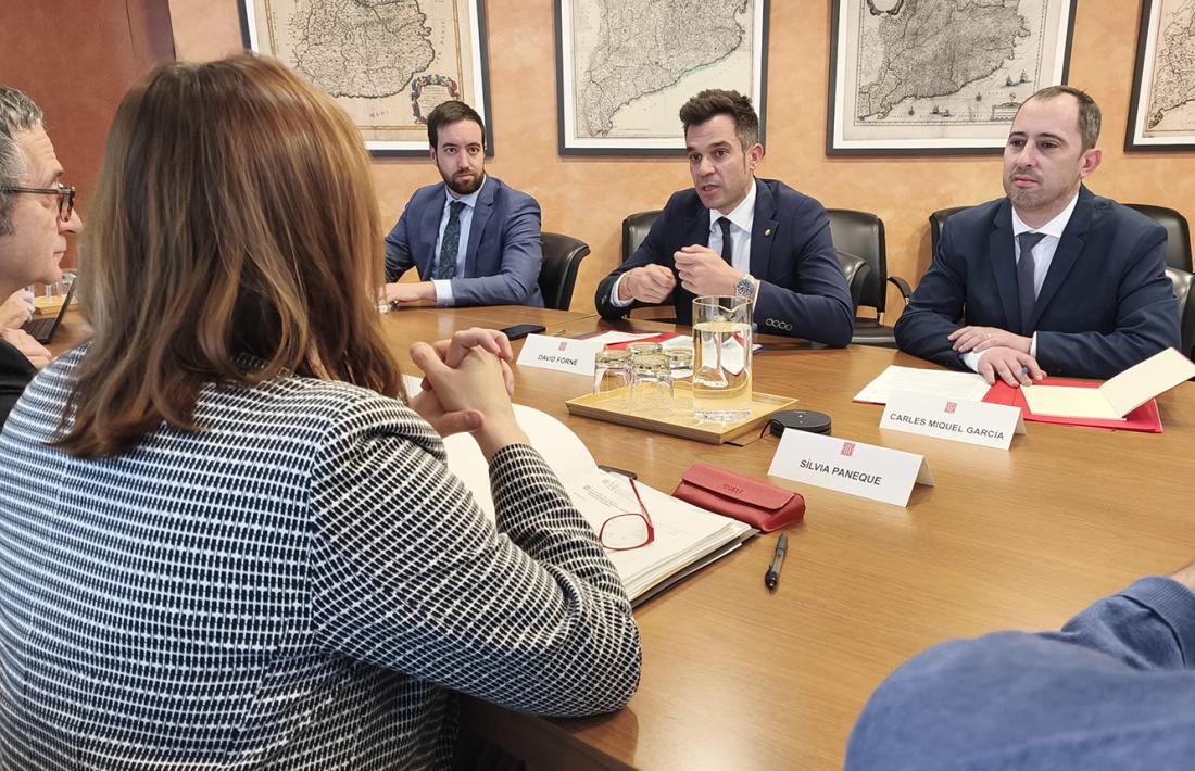 Un moment de la reunió celebrada a la Seu, aquesta tarda.