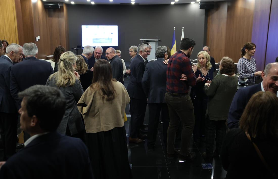 Mig centenar de persones va assistir a la gala del premi Servir del Rotary.