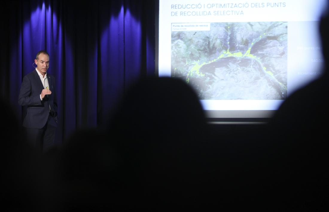 Alcobé ha exposat els projectes presents i futurs del Comú de Canillo al Palau de Gel aquest vespre.