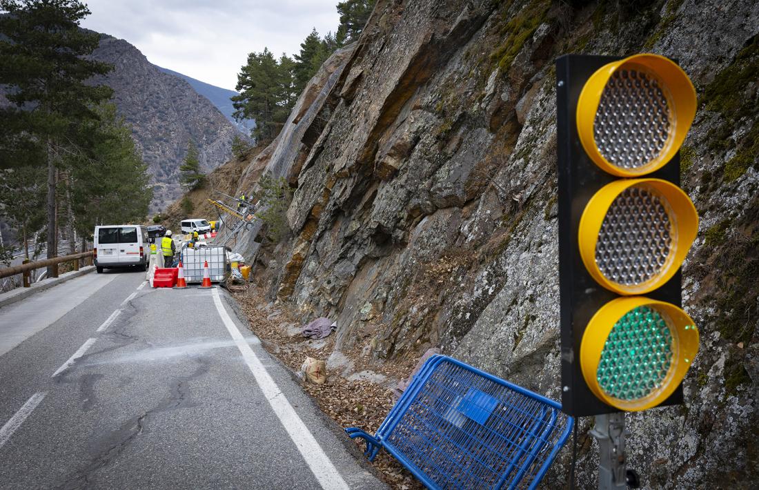 Els treballs a la carretera de la Comella.