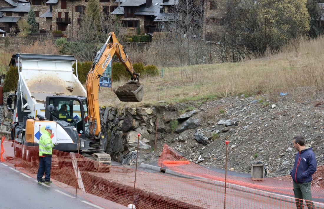 Les obres en la millora i manteniment de la xarxa d'aigua d'Ordino és el gran projecte de la corporació en aquest mandat.