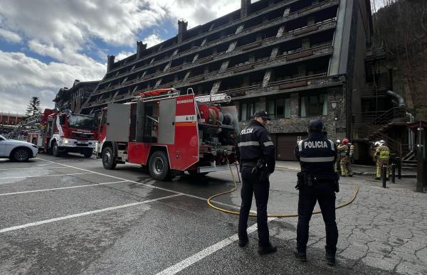 bombers patagonia hotel_facundo santana